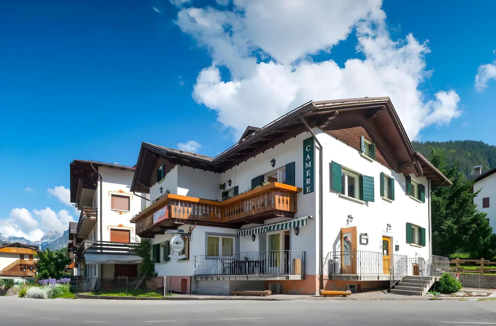 Bed & Breakfast Meublè Giustina 2*